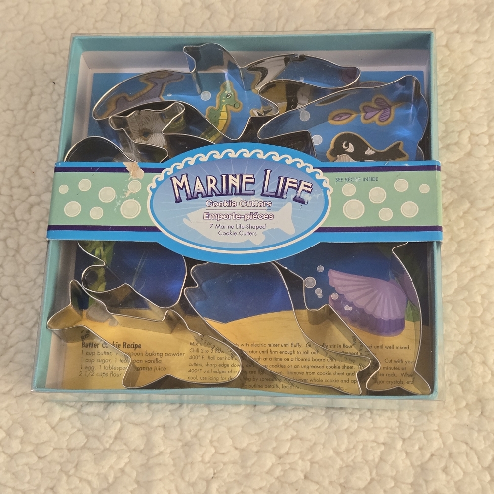 7 Piece Metal Marine Life Cookie Cutters w/Recipe